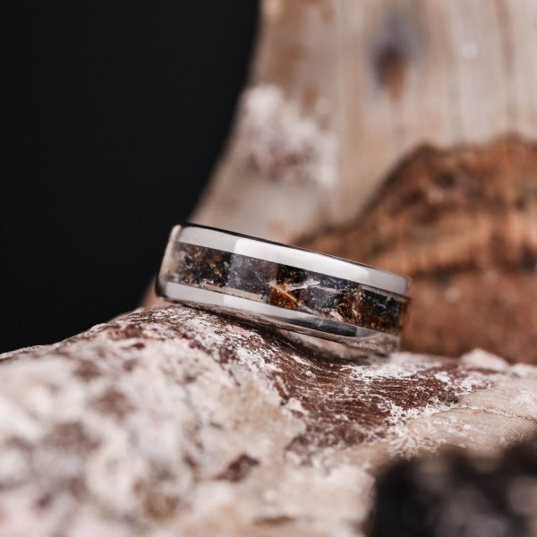 The Megalodon | Men s Silver Wedding Band with Megalodon Tooth Fashion