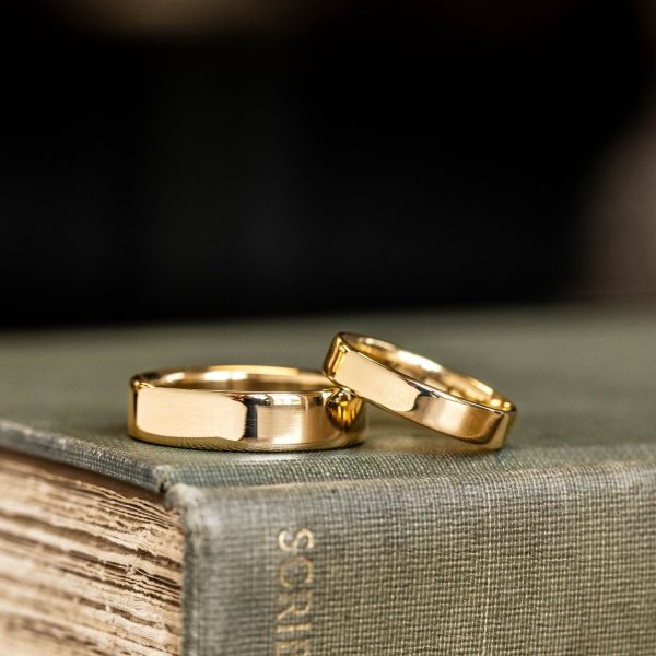 The Architect & Ella - His and Hers Matching Solid Gold Wedding Ring Set Fashion