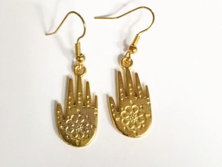 Earrrings hand shaped  hand shaped jewelry gold hands with center flower Hot on Sale