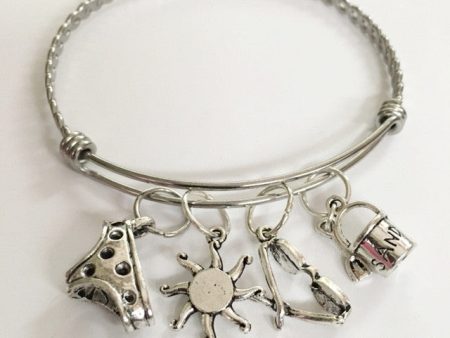 Charm bracelet; I love the beach theme   Grand Cayman  Online Sale