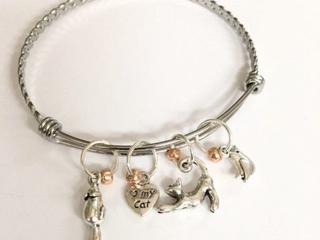 Charm bracelet; I love my cat theme   Maru  For Sale