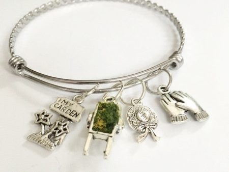 Charm bracelet; in the garden theme   Gertrude Jekyll   Fashion